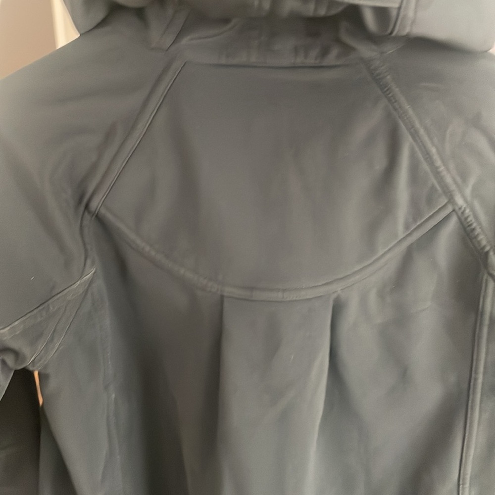 Women's Black Hooded Lululemon Jacket - Picture 3 of 4